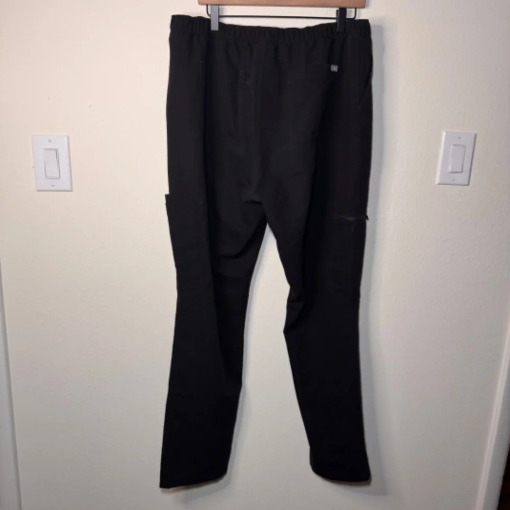 FIGS Men’s Cairo Cargo Scrub Pants XXL Tall Stretch Comfort Medical Workwear